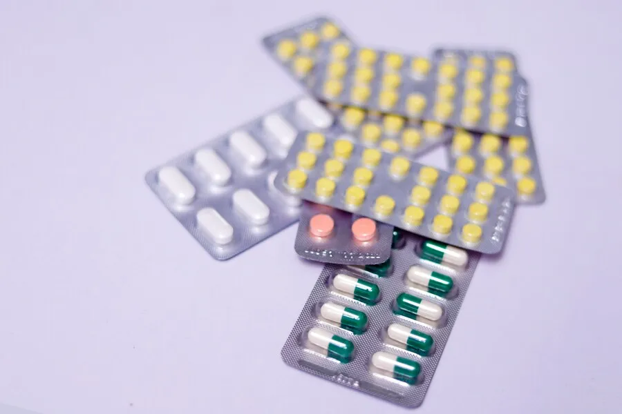 Эффективные препараты для повышения иммунитета при аллергии, лекарство для взрослых в таблетках